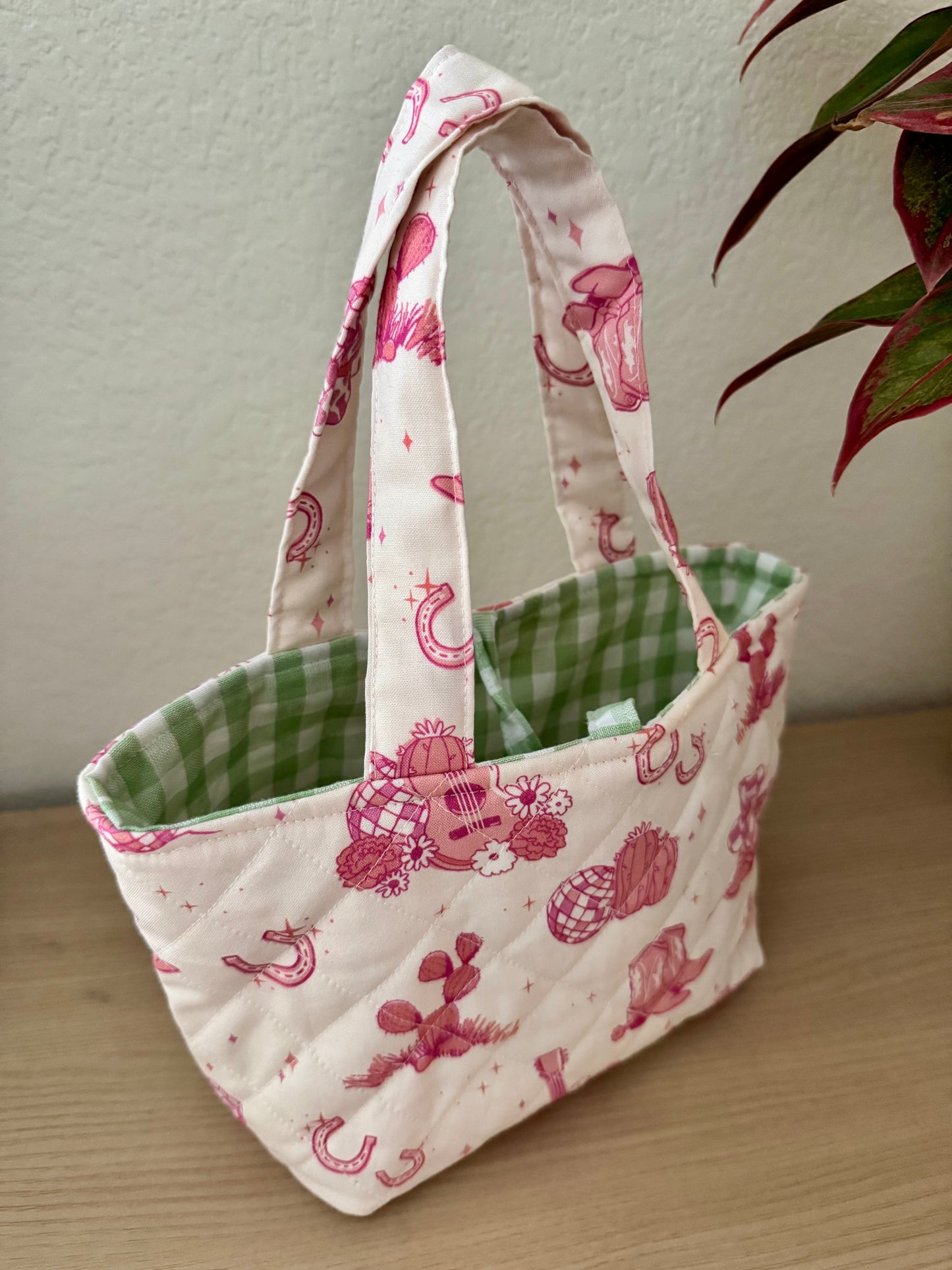 Dainty Tote