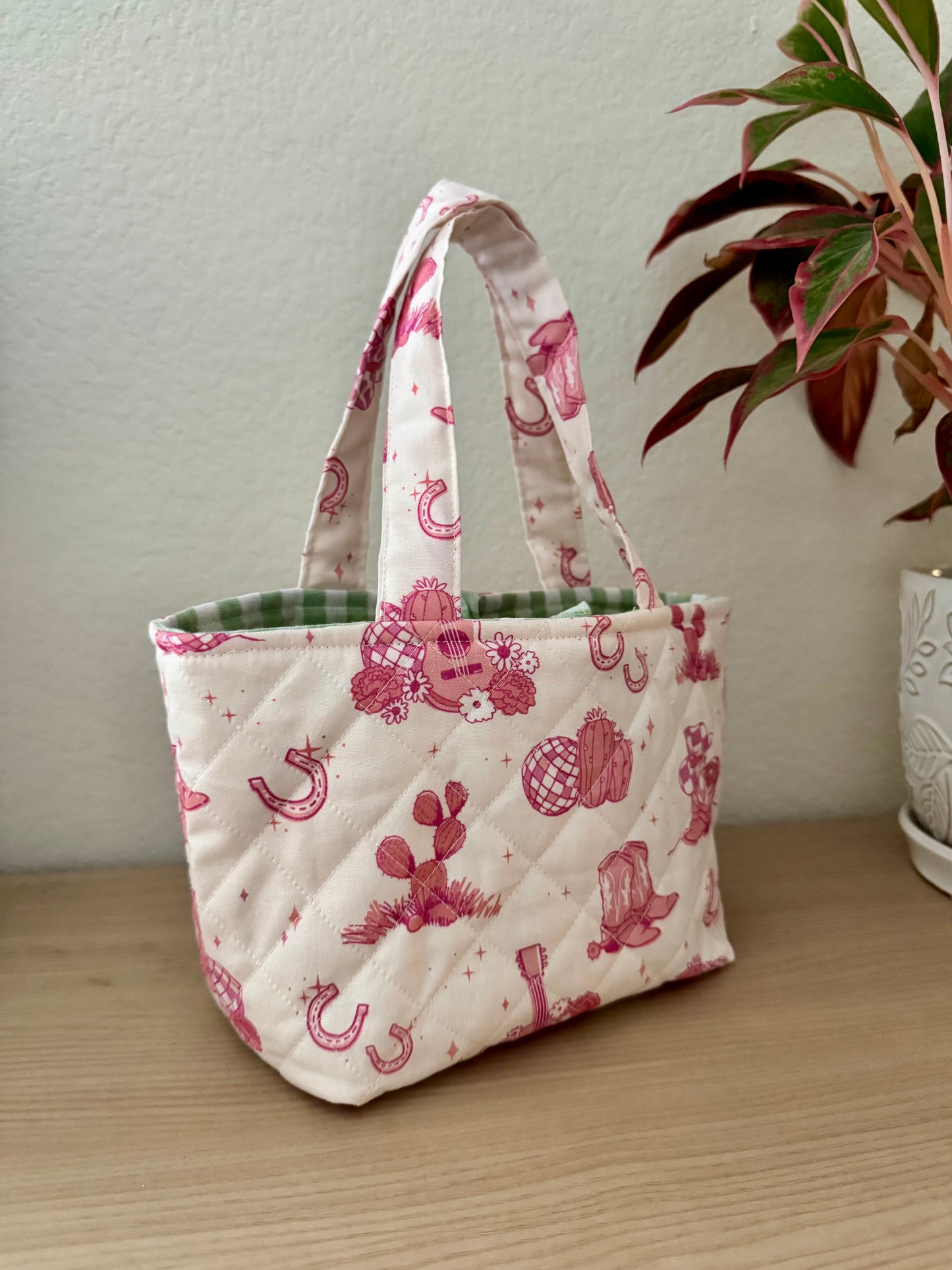 Dainty Tote